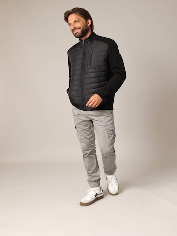 Veste mi-saison 'JORSON' Deeluxe en noir