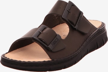 Finn Comfort Mules in Brown: front