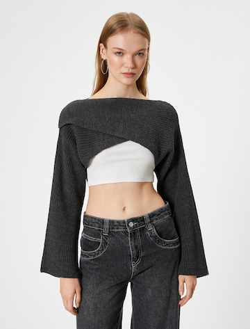 Koton Sweater in Grey: front
