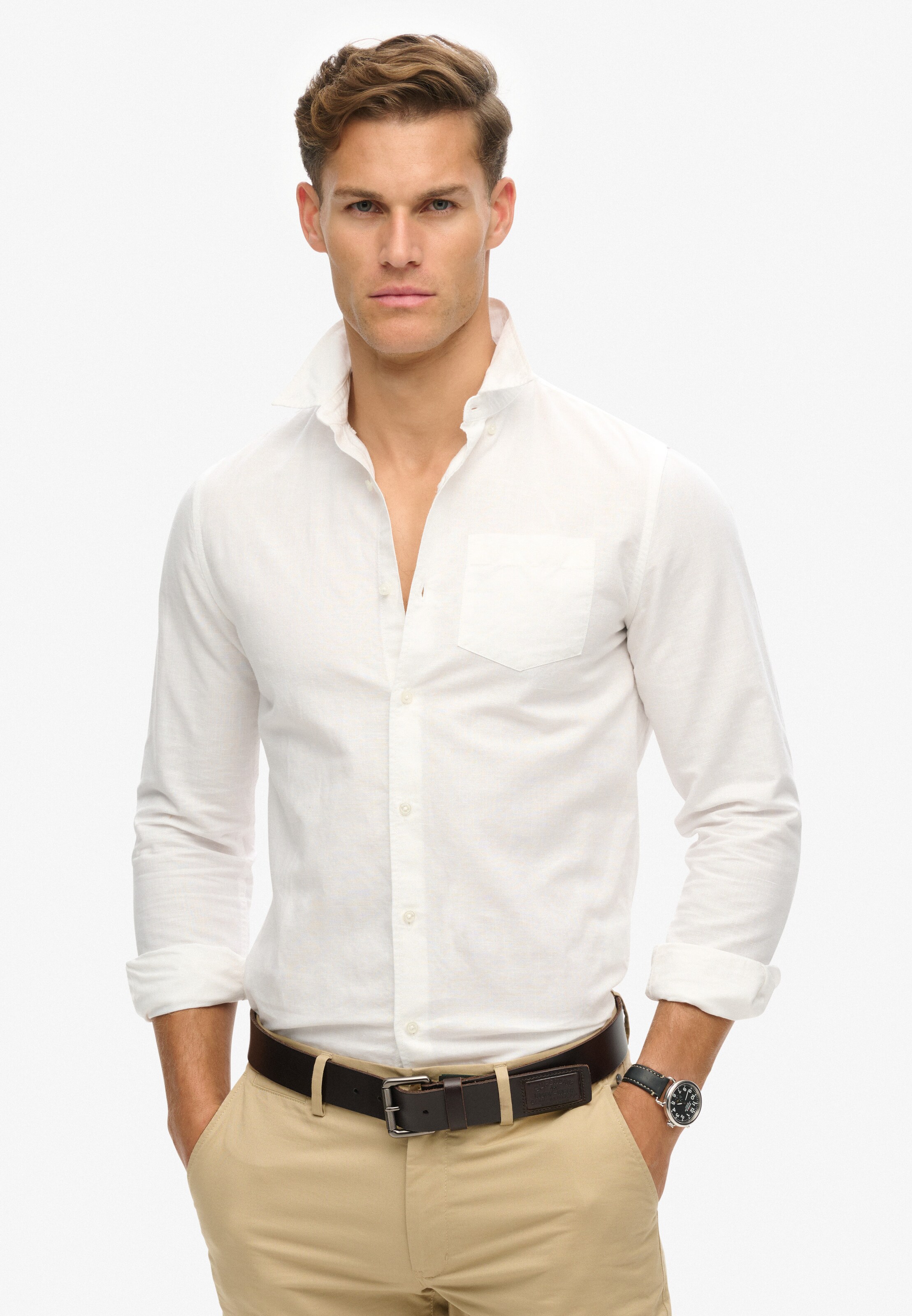 Coupe regular Chemise Superdry en blanc : devant