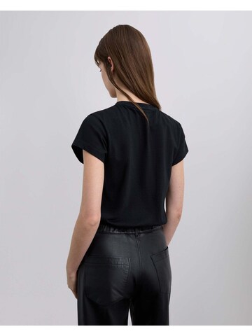 Scalpers T-Shirt in Schwarz