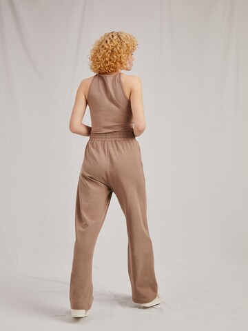 A LOT LESS Wide leg Broek 'May' in Beige