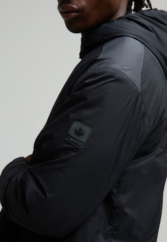 Veste d’hiver 'OMARO 2.0' Zavetti Canada en noir