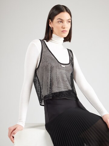 Karo Kauer - Top en negro: frente