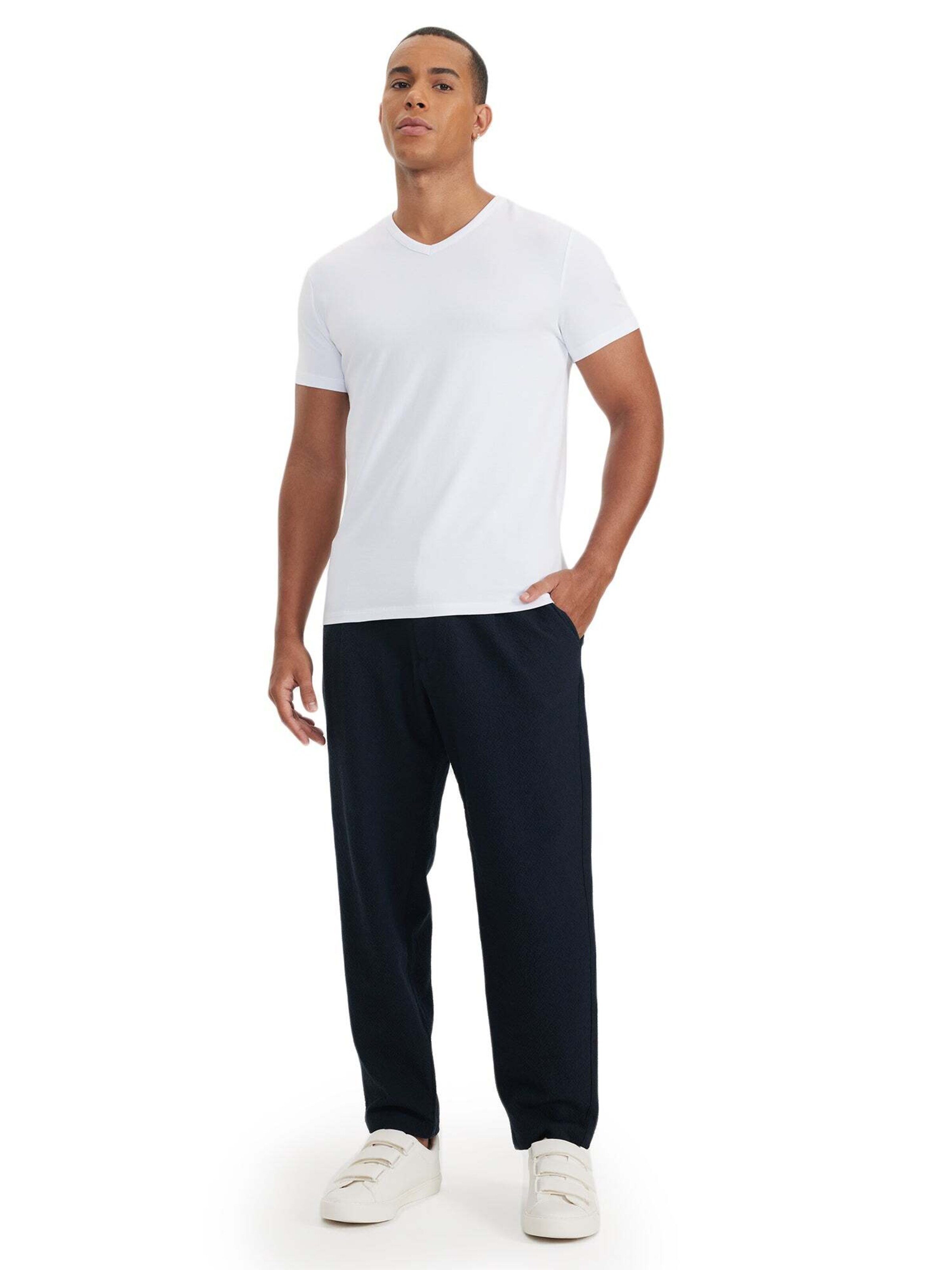 Maglietta 'Theo' di WESTMARK LONDON in bianco