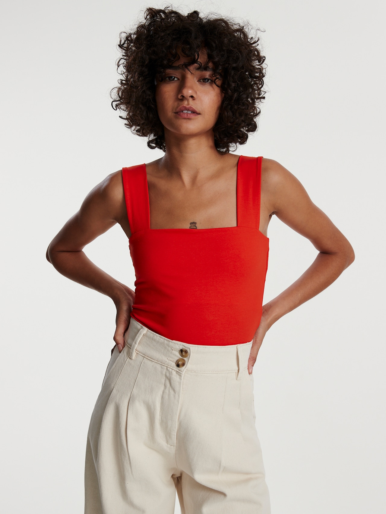 EDITED Top 'Rafaela' Rood