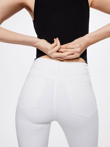 MANGO Skinny Jeans 'Anne' in White