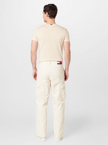 Tommy Jeans جينز واسع سراويل الحمولة 'Aiden' بلون أبيض