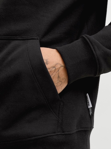 Felpa 'JCOCLUB' di JACK & JONES in nero