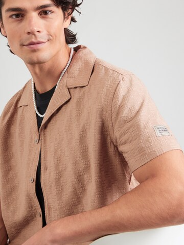 SCOTCH & SODA Regular fit Srajca | rjava barva