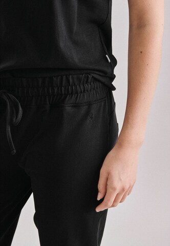 SEIDENSTICKER Regular Pajama Pants 'Schwarze Rose' in Black