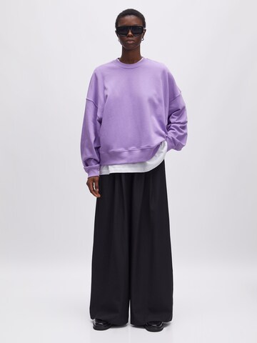 EDITED Sweatshirt 'Emielia' i lila