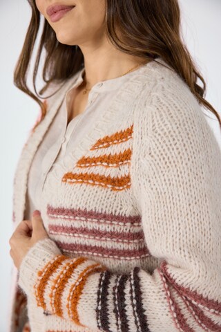 LIEBLINGSSTÜCK Knit Cardigan in Beige