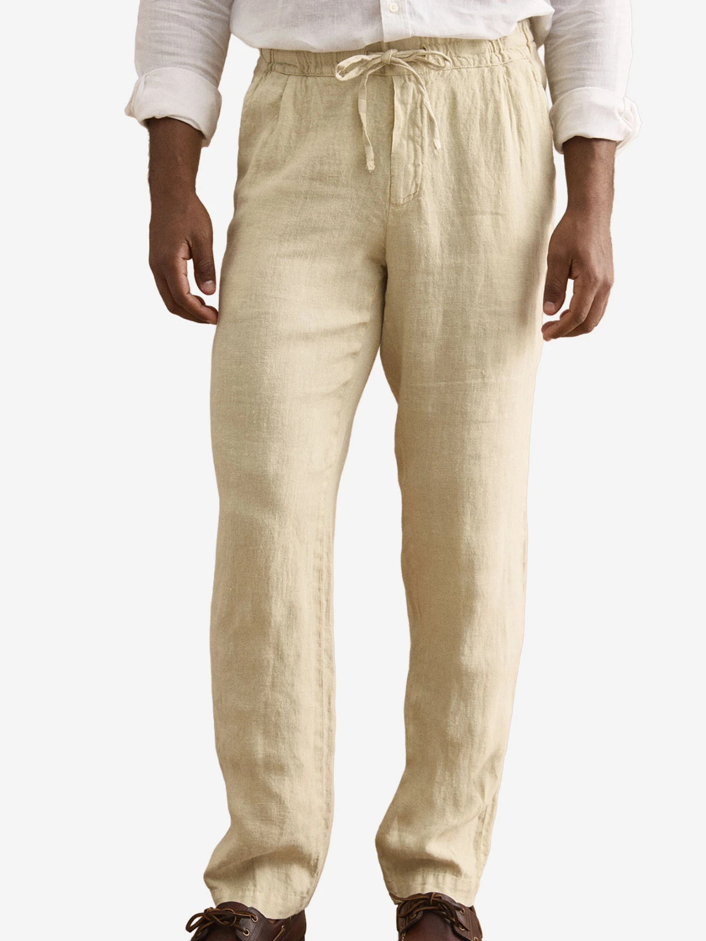 Il Lanificio Regular Trousers in Beige: front