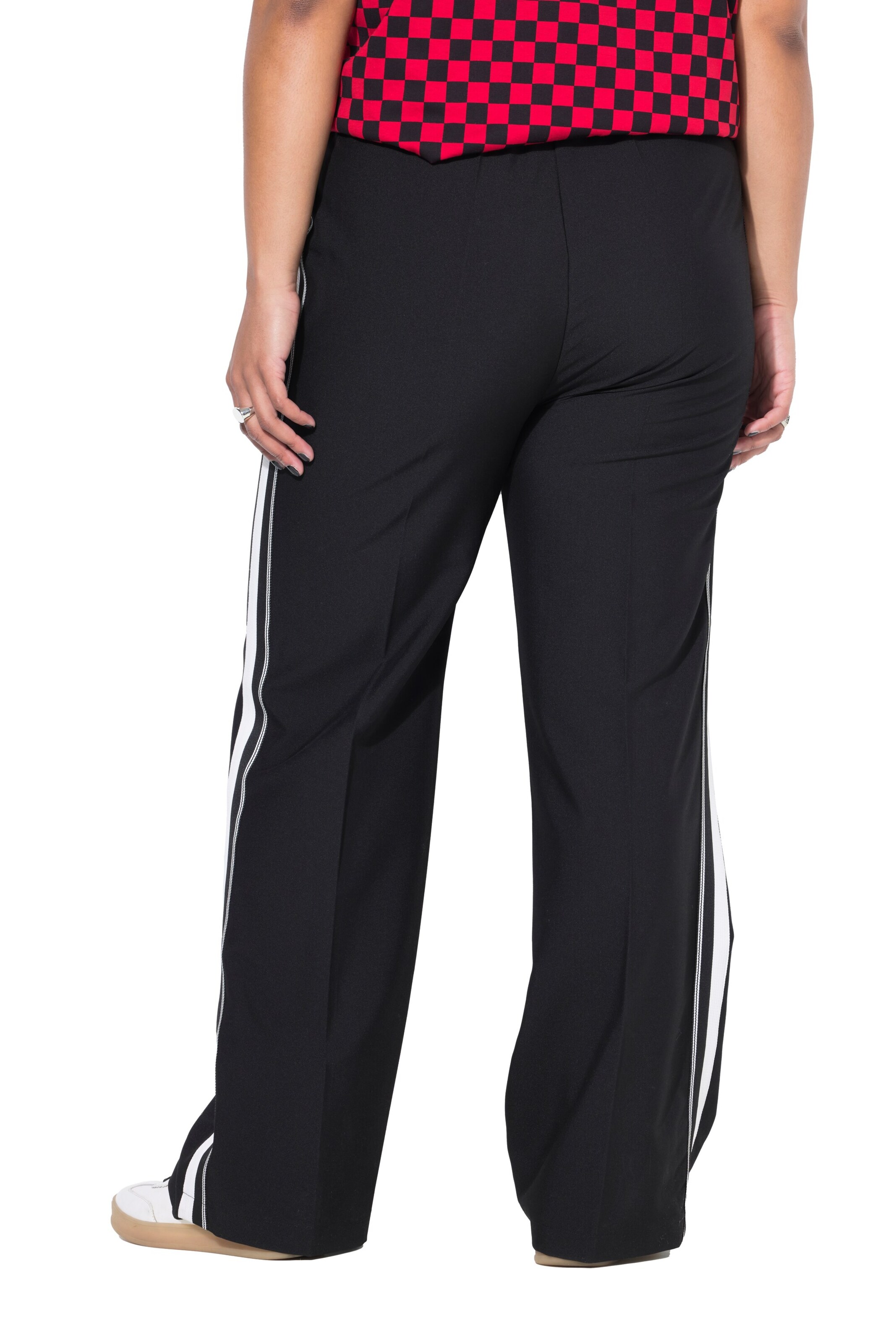 Studio Untold Wide leg Trousers with creases in Black