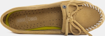 Minnetonka - Mocassins 'Kilty plus' em amarelo