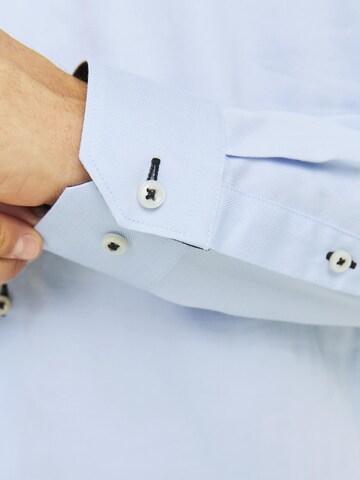 JACK & JONES Slim fit Button Up Shirt 'JPRBLAParker' in Blue