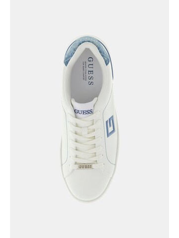 GUESS Sneaker 'Welyar' in Weiß