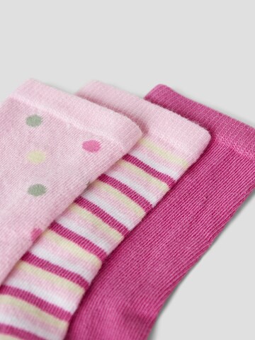 Șosete 'NMFDOTTISIA' de la NAME IT pe roz