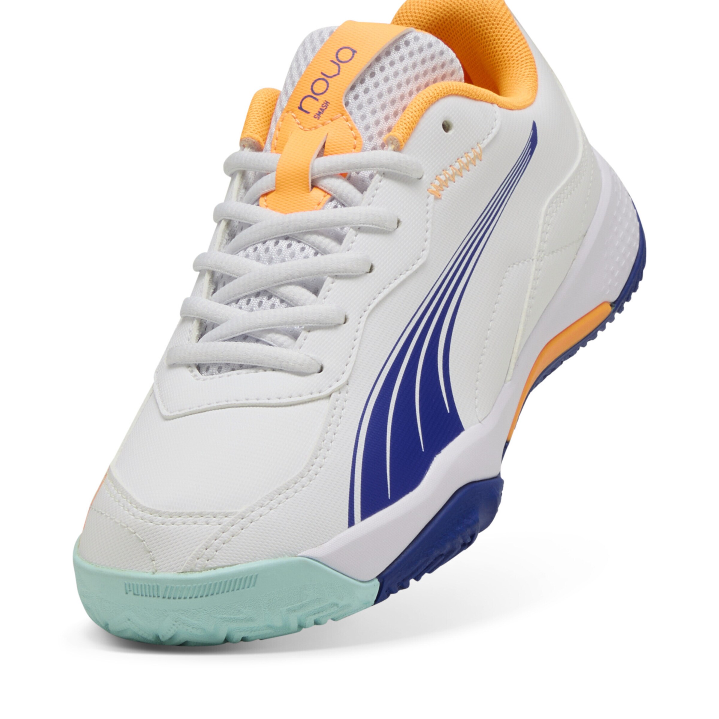 PUMA Trainers in White: front