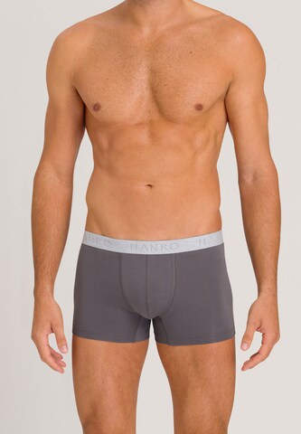 Hanro Boxershorts ' Cotton Essentials ' in Grijs