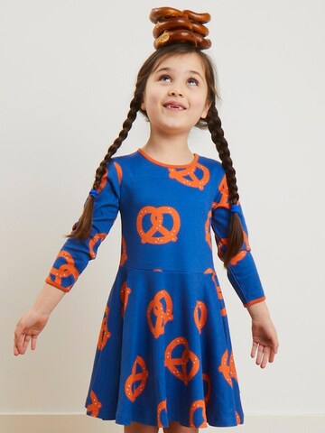 Toby Tiger Dress 'Brezel-Druck' in Blue