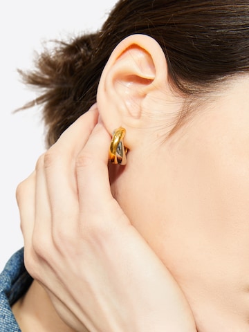 Orecchini ' Mari ' di Victoria Hyde in oro
