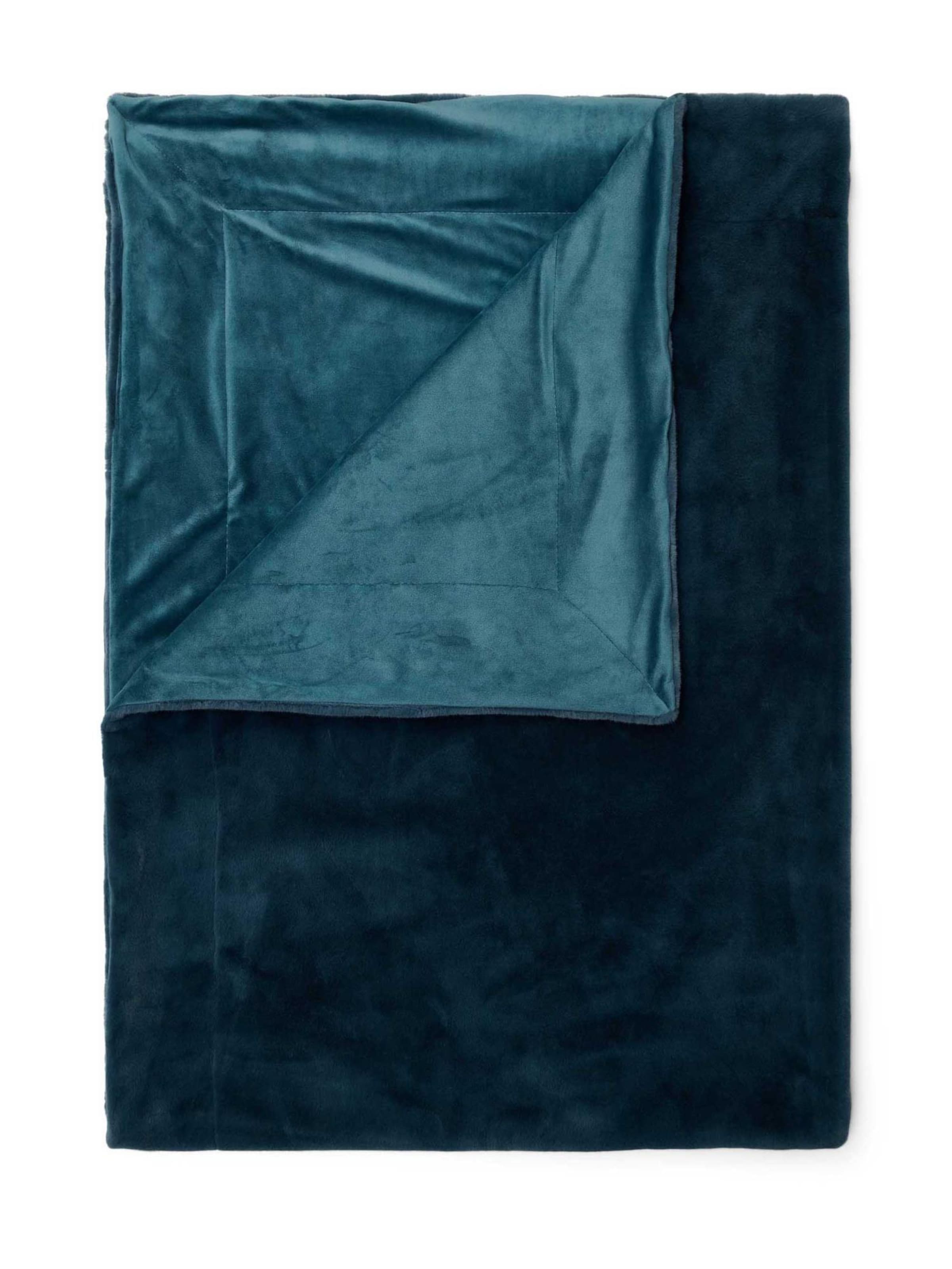 ESSENZA Decke ' Furry ' in Grün: Vorderseite