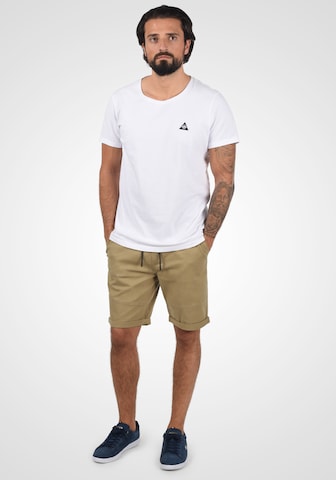 !Solid Regular Chinoshorts 'HENK' in Beige