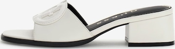 GUESS Mules 'Cerinna' in White: front