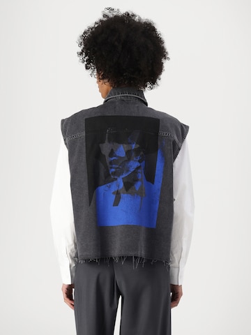 Gilet KARL LAGERFELD JEANS en noir : derrière