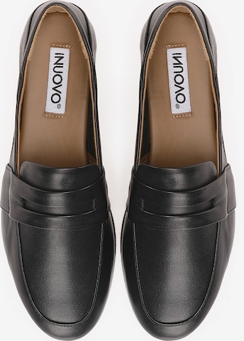 INUOVO Classic Flats in Black