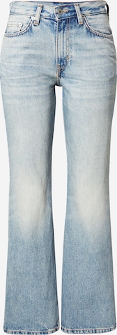 WEEKDAY Bootcut Farkut 'Moon' värissä sininen: etupuoli