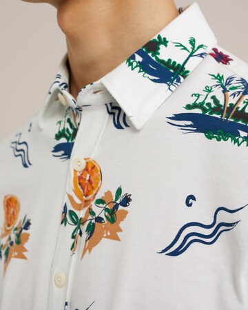 WE Fashion Regular fit Πουκάμισο σε λευκό