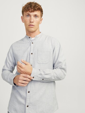 Coupe regular Chemise 'JJEBand' JACK & JONES en gris