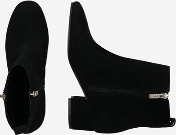 GUESS Ankle Boots 'Saeda' in Black