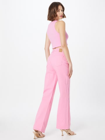 PIECES Regular Jeans 'Holly' in Pink