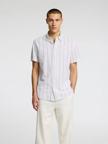 SELECTED Triiksärk, värv valge: eest vaates