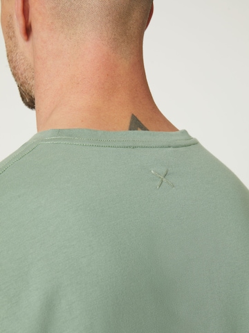 DAN FOX APPAREL - Ajuste regular Camiseta 'Piet' en verde