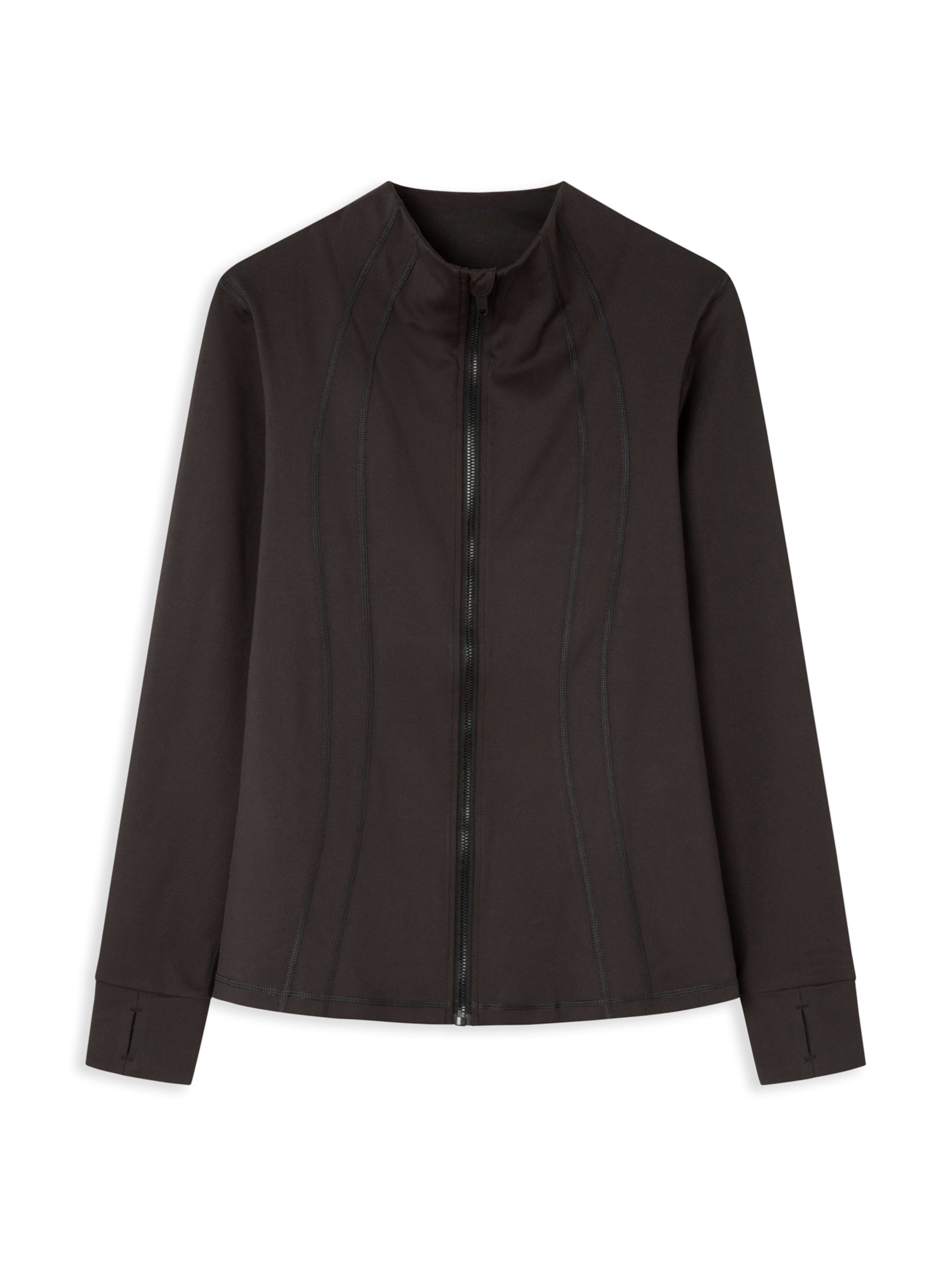 Gisela Суичъри с качулка в черно: отпред