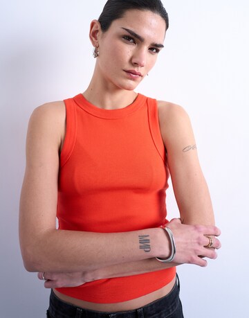 TOPSHOP Top in Orange: front