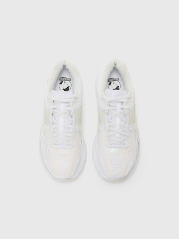 Sneaker bassa 'Zoom Vomero 5' di Nike Sportswear in bianco: inferiore