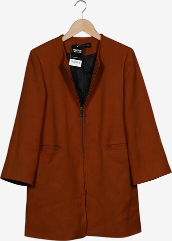 ZARA Jacket & Coat in L in Brown: front