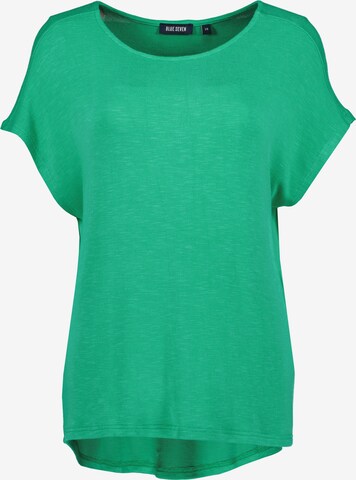 Tricou de la BLUE SEVEN pe verde: față