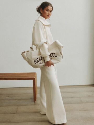 smėlio self. Plačios klešnės Kelnės