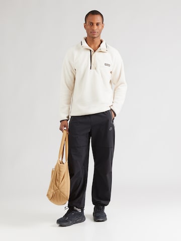 Pulovere sport 'Helvetia II' de la COLUMBIA pe alb