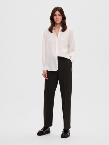 Regular Pantaloni cu dungă 'VINNIE' de la SELECTED FEMME pe negru