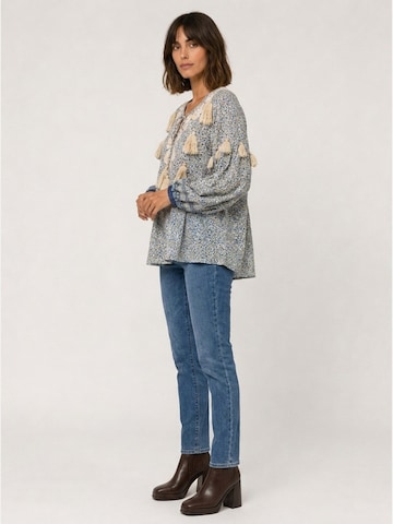 Miss June Blouse 'Divinna' in Blue