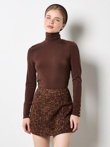 Jupe ' ' Apricot en marron : devant