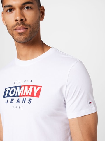 T-Shirt Tommy Jeans en blanc